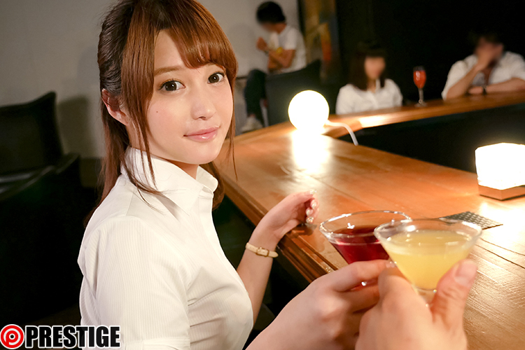 AKB48出身的她…在那座泳池被射进去了！