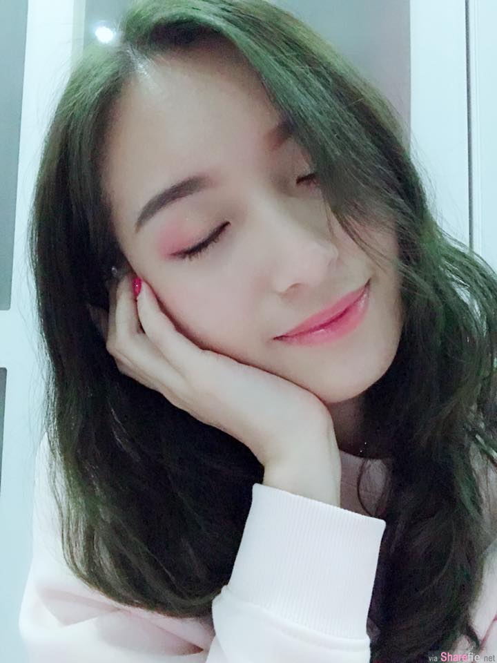 正妹Josephine Chin颜值爆表 甜美笑容看一眼令人想恋爱